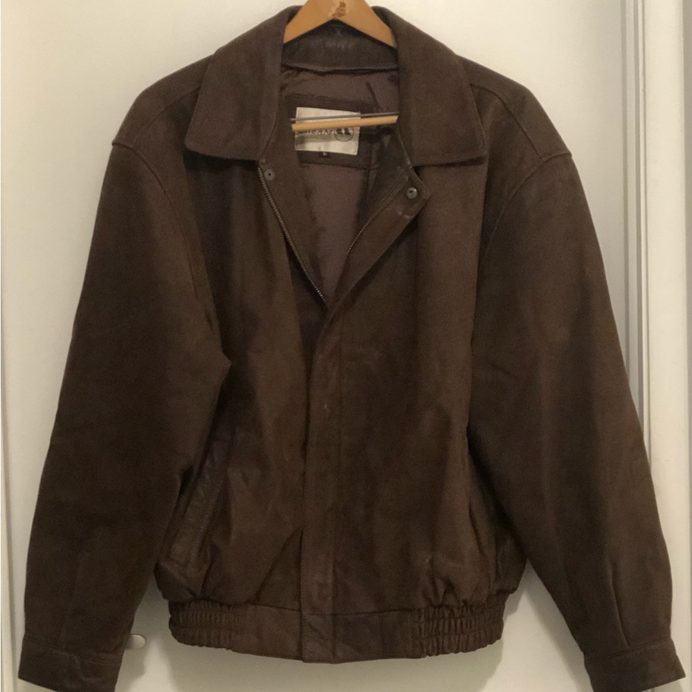 Men’s Sea Dream Brushed Leather Coat Size L Brown in Color Gently Used